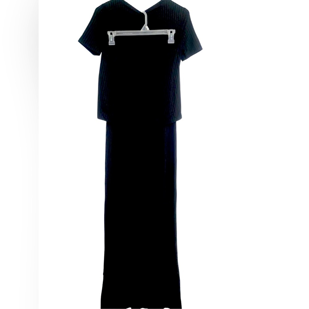 Sexy Black Dress w/ Long Slit (Shorts Included)